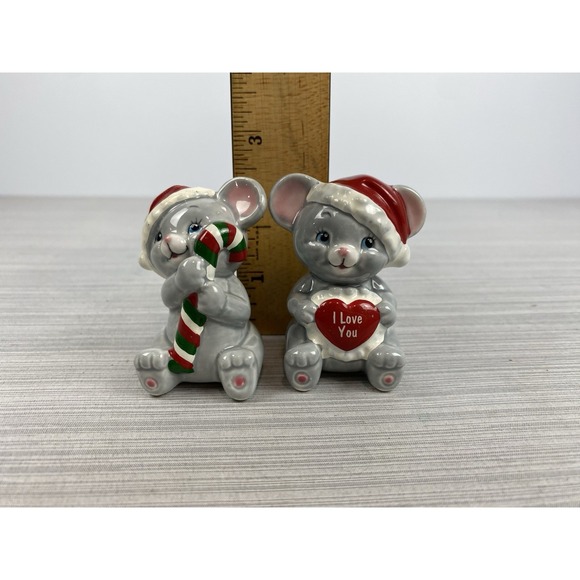 Vintage Russ Berrie Miniature Christmas Mice Santa Hats 'I Love You' - Picture 6 of 6
